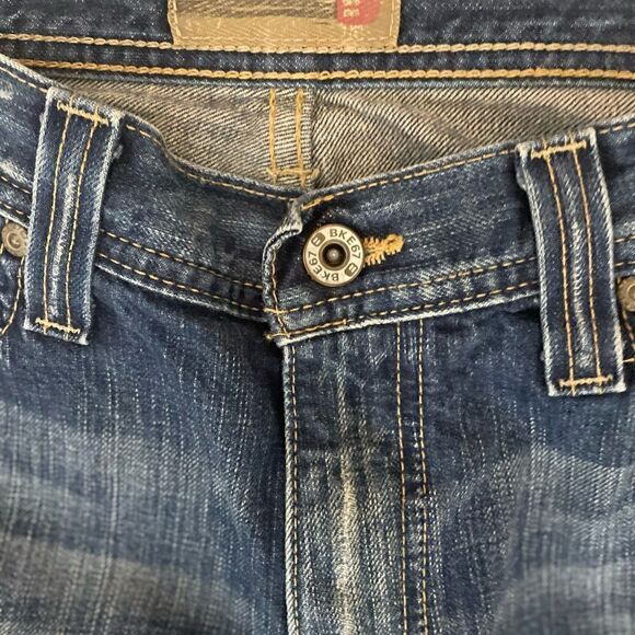 Buckle BKE Bryan Straight Leg Distressed Denim Blue Jeans Men's Sz 32 Regular - Picture 3 of 9